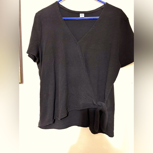 Old Navy wrap and tie Blouse  CLEARANCE - Picture 1 of 2